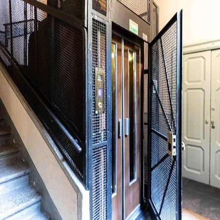Loft House Via Della Spiga 50 Διαμέρισμα Μιλάνο Εξωτερικό φωτογραφία